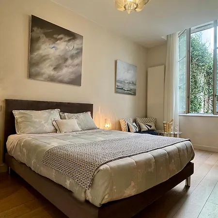 Calme Et Serenite Bed & Breakfast